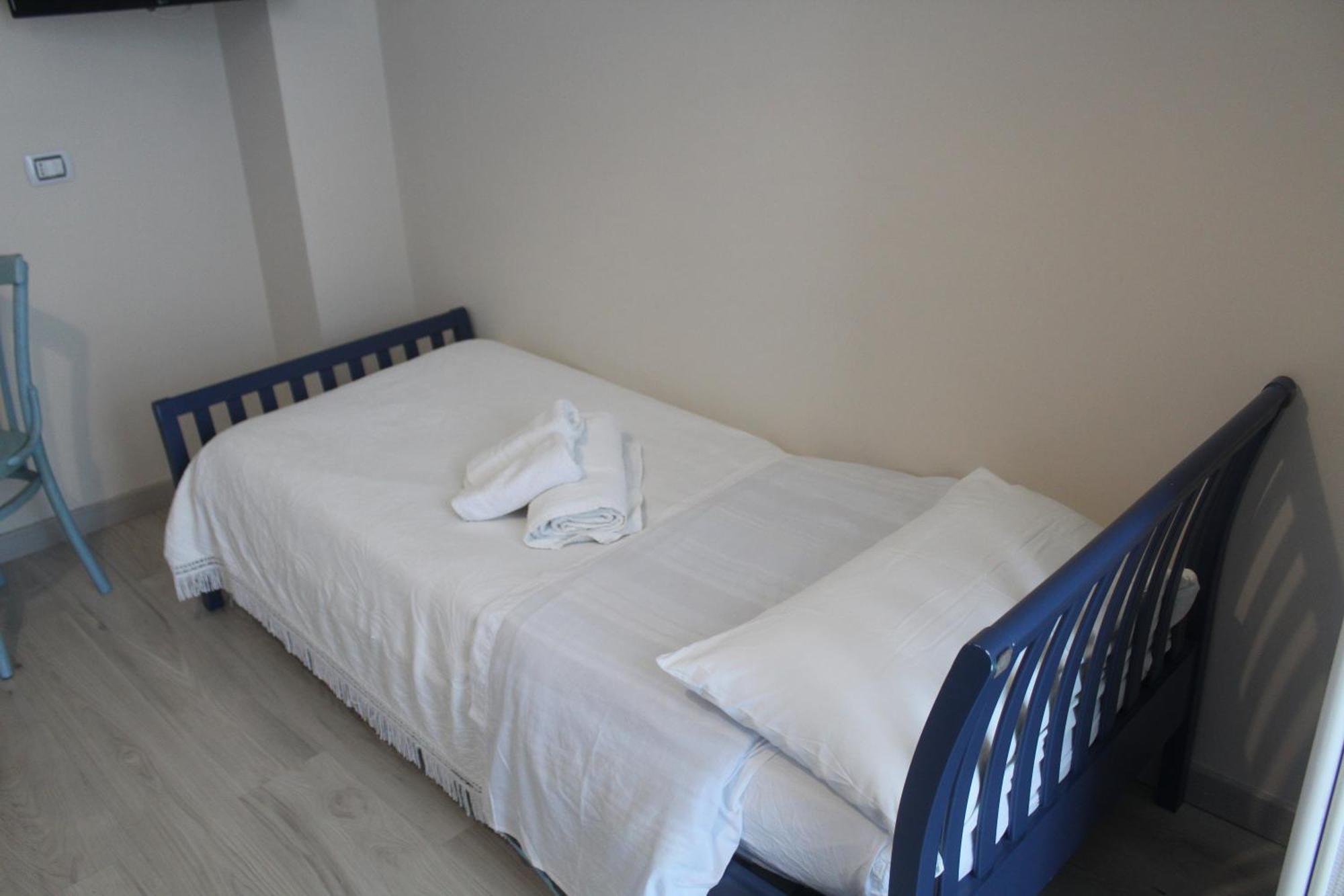 Bed and Breakfast Donna Melina Mileto Экстерьер фото